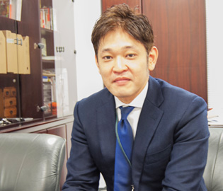 取締役 営業本部 本部長 近藤慎哉氏